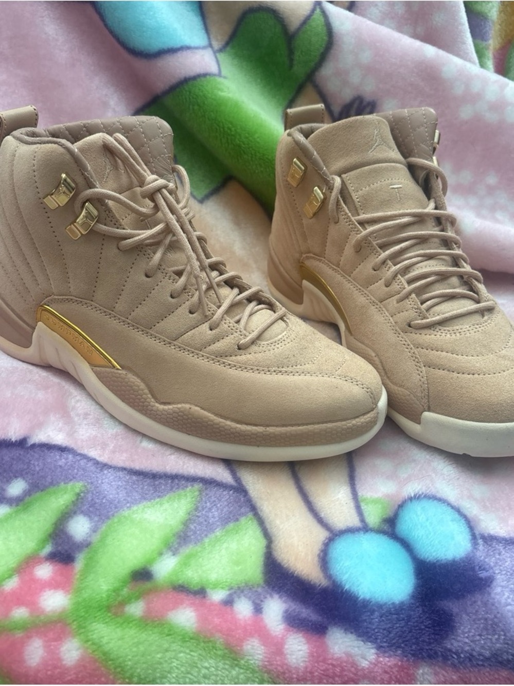 Jordan Men's High-Top Sneakers in Beige with Gold Accents